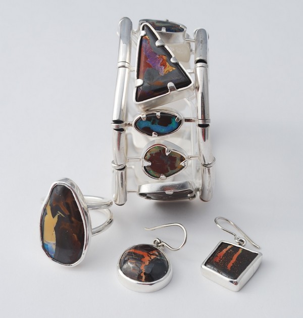 Antoinett Chambers - Bracelet Ring Earring Set